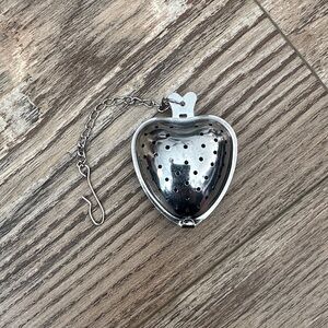 Strawberry Shaped Metal Tea Infuser